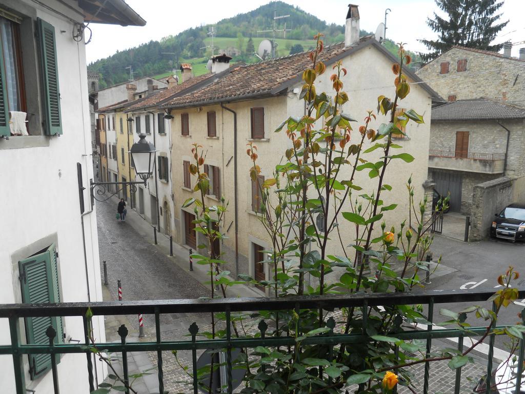 Albergo Del Ponte Сан-Пьеро-ин-Баньо Номер фото